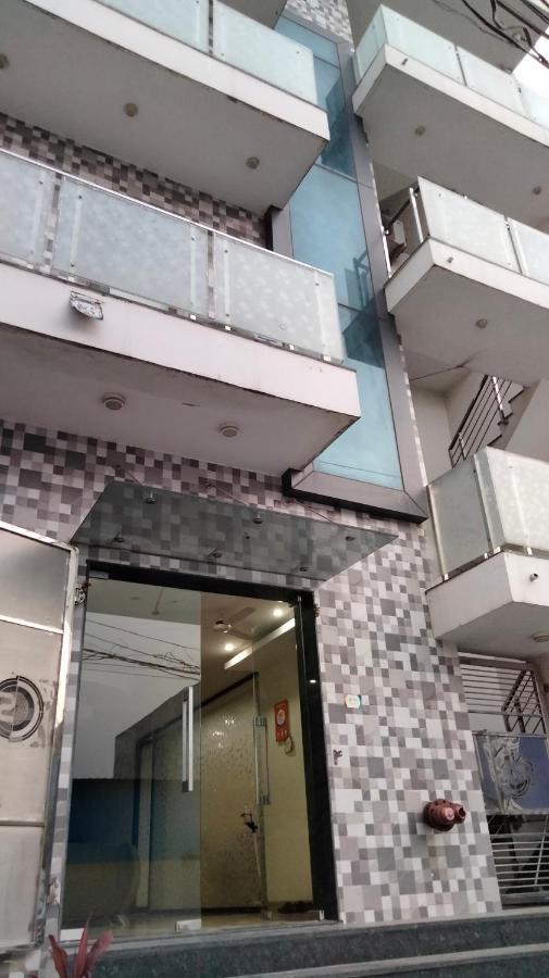 מלון Zirakpur S.R. Residency מראה חיצוני תמונה