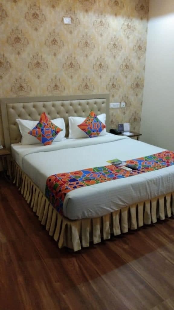 מלון Zirakpur S.R. Residency מראה חיצוני תמונה